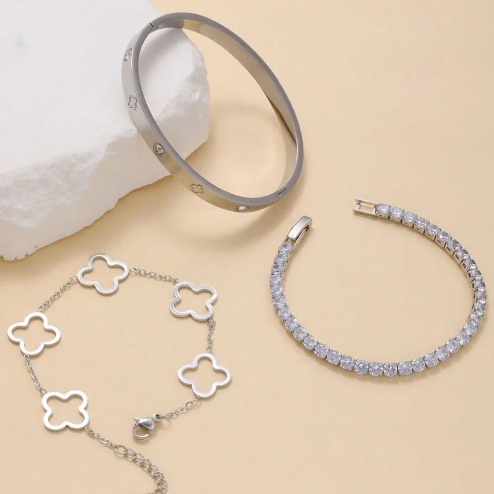 Silver Preppy Women's Inlaid Bangle Bracelet Set